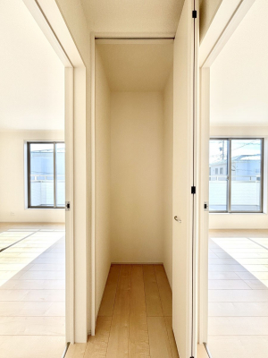 ���̑����ρ@�L�����[�B�|�������G�߂̏��������[���邱�Ƃ��ł��܂��B