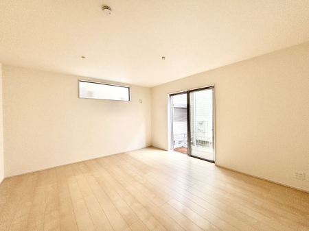 ���r���O�@�傫�ȑ����炽���Ղ�̗z���ƕ����������郊�r���O