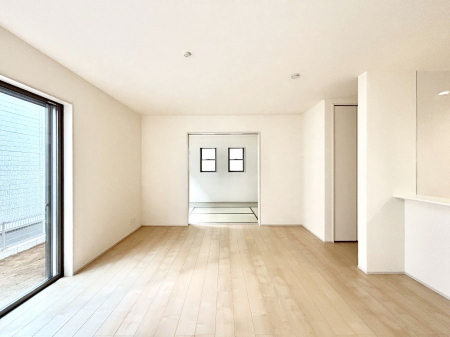 ���̑����ρ@���邢�z���������A�����̕��͋C�ɖ��������_�C�j���O�B   