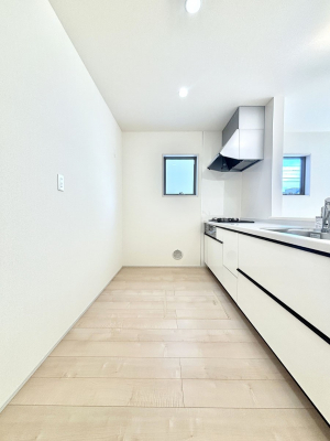 �L�b�`���@��Ƃ肠��L�b�`���ł͂��Ƒ��Ɗy�������������ł��܂��B