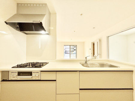 �L�b�`���@�������������I�ɁA�y�����I�V�X�e���L�b�`��