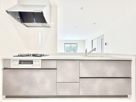 �L�b�`���@�������������I�ɁA�y�����I�V�X�e���L�b�`��  