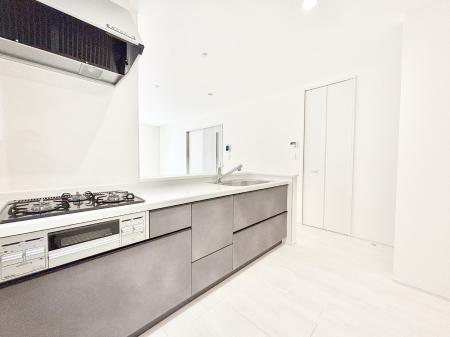 �L�b�`���@��Ƃ肠��L�b�`���ł͂��Ƒ��Ɗy�������������ł��܂��B