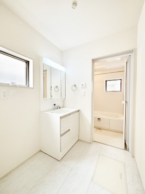 ���ʑ�E���ʏ��@�傫�����₷���O�ʋ��Ő�����������ʑ�́A�g�����Ȃ݃`�F�b�N�┧�̂������ɂ������߂ł��B 