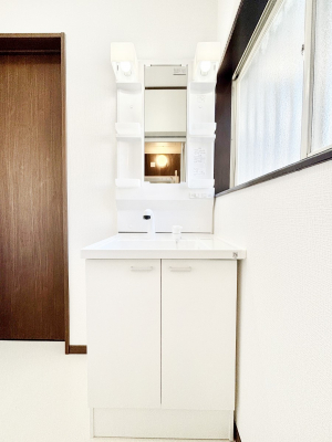 ���ʑ�E���ʏ��@�_�炩�Ȓ��̌����������鑋���������ʎ�