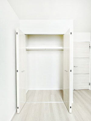 ���[�@�m���N���[�[�b�g�B���s��������̂Ō���̈ߗނ�����������[�ł��܂��B