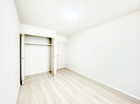 ���̑����ρ@�i�`�������ȃt���[�����O�͂ǂ�ȃC���e���A�ɂ��}�b�`�B