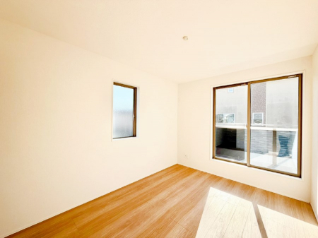 ���̑����ρ@�o���R�j�[���J�������v���X���Ă����m��