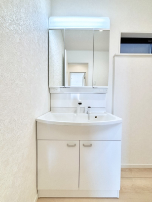 ���ʑ�E���ʏ��@�傫�����₷���O�ʋ��Ő�����������ʑ�́A�g�����Ȃ݃`�F�b�N�┧�̂������ɂ������߂ł��B 