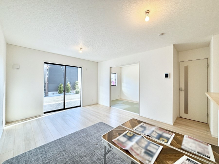 ���̑����ρ@�Ƒ������R�ƏW�܂�e���̃X�y�[�X�ɂȂ肻��