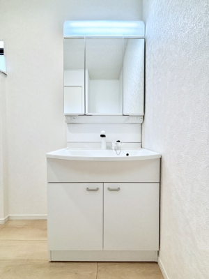 ���ʑ�E���ʏ��@�傫�����₷���O�ʋ��Ő�����������ʑ�́A�g�����Ȃ݃`�F�b�N�┧�̂������ɂ������߂ł��B 