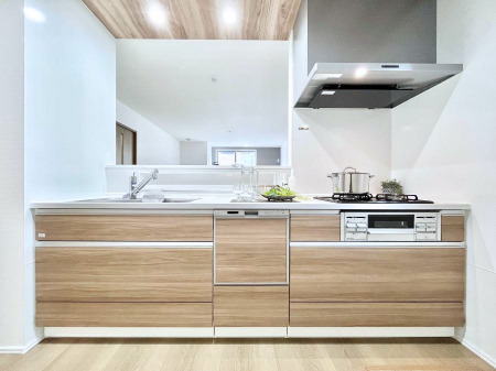 �L�b�`���@�������������I�ɁA�y�����I�V�X�e���L�b�`��  