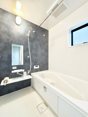 �����@����̔�����₷��؂ȃo�X�^�C���B�������Ƃ����C���y����Ŕ����Ƃ肽���ł��ˁI  