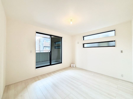 ���̑����ρ@���邢�o���R�j�[�T�C�h�ɗm����ݒu�B�ڊo�߂̗ǂ��Q���ɁB 