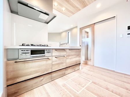 �L�b�`���@�L�X�Ƃ����g������̗ǂ��L�b�`���œ��X�̂��������y�����Ȃ肻��