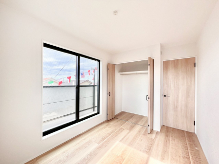 �Q���@���邢�o���R�j�[�T�C�h�ɗm����ݒu�B�ڊo�߂̗ǂ��Q���ɁB