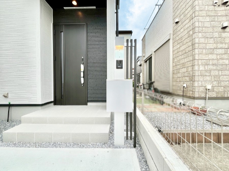 ̑@\DEC^[zE|XgЂƂɏW