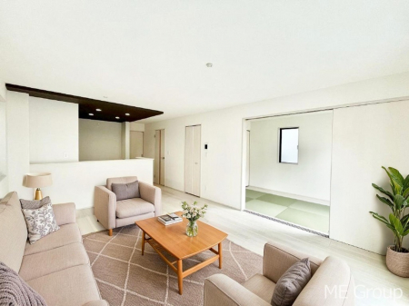 rO@͋Ĉkcj͉Ƒ݂Ȃ̉KԁƋCGł  