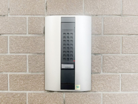 ���̑��@�s�u���j�^�[�t�C���^�[�t�H���ŃZ�L�����e�B�ʂɂ��z���B