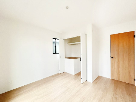 Q@g₷`ŃxbgƋ̒uɂ邱Ƃ܂B   