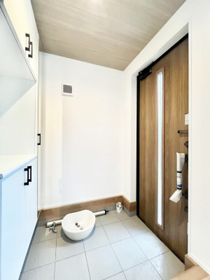 ց@Ƒ₨qlC悭o}ł鉸₩ȕ͋ČւłB