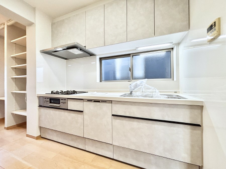 �L�b�`���@�������������I�ɁA�y�����I�V�X�e���L�b�`��  