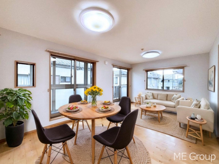 ���r���O�@���Ƒ��̓��₩�Șb�����ŕ�܂�閾�邢���r���O  ���Ƌ��CG�ł�