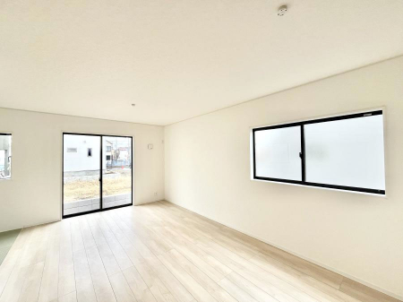 ���̑����ρ@���邢�z���������A�����̕��͋C�ɖ��������_�C�j���O�B   