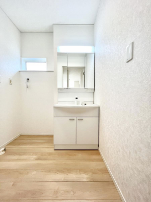 ���ʑ�E���ʏ��@�傫�����₷���O�ʋ��Ő�����������ʑ�́A�g�����Ȃ݃`�F�b�N�┧�̂������ɂ������߂ł��B 