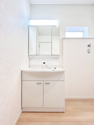 ���ʑ�E���ʏ��@���邢���ʏ��͖����̐g�x�x���y�����ł����Ⴂ�����ł��B