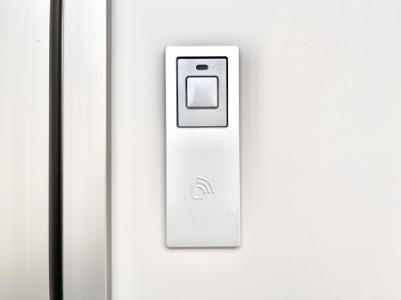 ���̑��@�X�}�[�g�ɊJ���ł���d�q�L�[