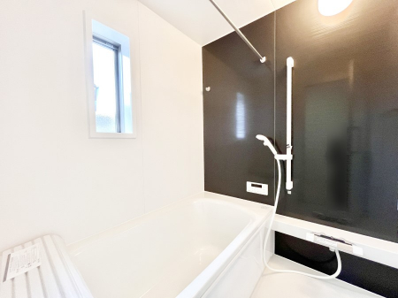 �����@����̔�������Ă���閾�邢�������̂���o�X���[��