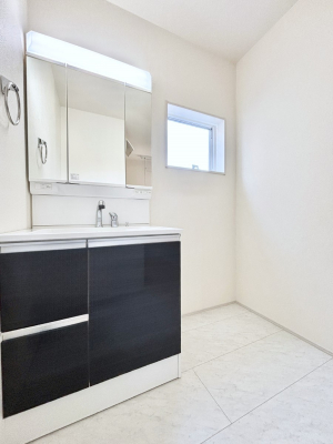 ���ʑ�E���ʏ��@�傫�����₷���O�ʋ��Ő�����������ʑ�́A�g�����Ȃ݃`�F�b�N�┧�̂������ɂ������߂ł��B 