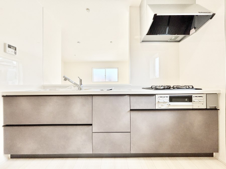 �L�b�`���@�������������I�ɁA�y�����I�V�X�e���L�b�`��