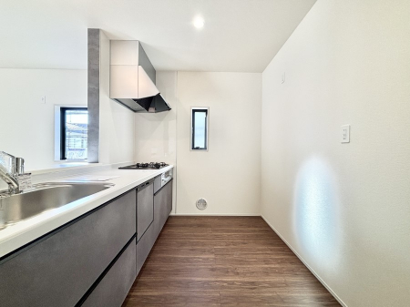 �L�b�`���@���������Ȃ��炲�Ƒ��Ƃ̉�b���y���߂�ΖʃJ�E���^�[�L�b�`��