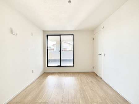 ���̑����ρ@�o���R�j�[���J�������v���X���Ă����m��