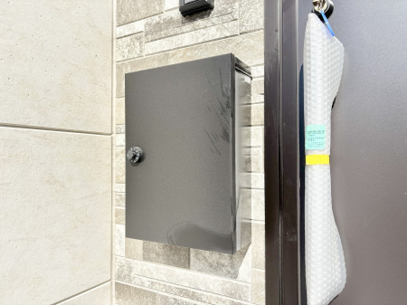 ���̑��@�V���v���f�U�C���̃|�X�g�B