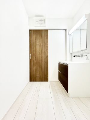 ���̑��@�㎿�Ȑ��ʋ�Ԃ���Ƃ�̎��Ԃ����o