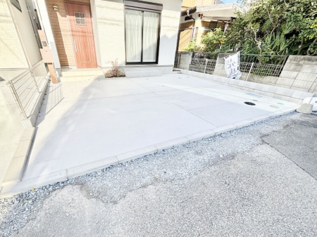 �@�����Ɍ������Ȃ����ԃX�y�[�X�B