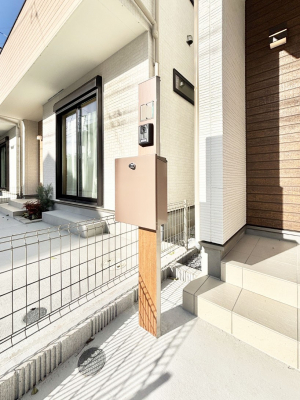 ���̑��@�V���v���f�U�C���̃|�X�g�B