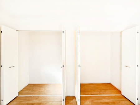 ���[�@�m���̃N���[�[�b�g�B���s��������̂Ō���̈ߗނ�����������܂�܂��B