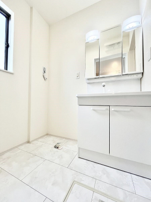 ���̑��@�������̂�����K��Ԃł��B�����̐g�x�x���C�����ǂ����g�������܂��B