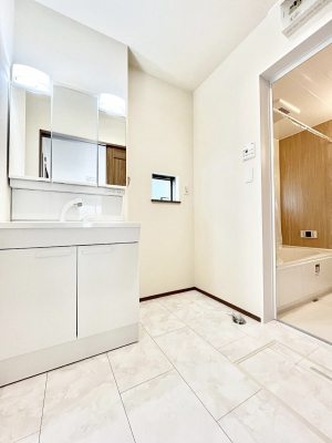 ���̑��@���������Ă���̂Ŏ��C�̑����ꏊ�ł����C���\���s���܂��B�����̐g�x�x���C�����ǂ��I