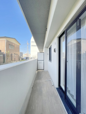 �o���R�j�[�@�������o���R�j�[�I��������̐��󕨂������܂��B