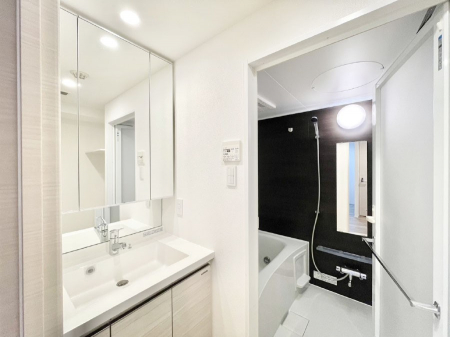 ���ʑ�E���ʏ��@������������ʉ��ώ��Œ��̐g�x�x�����K  