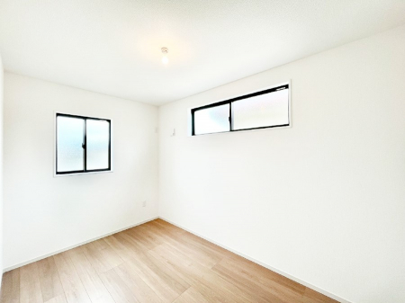 �Q���@�g���₷���`�Ńx�b�g��Ƌ�̒u�����ɂ����邱�Ƃ�����܂���B   