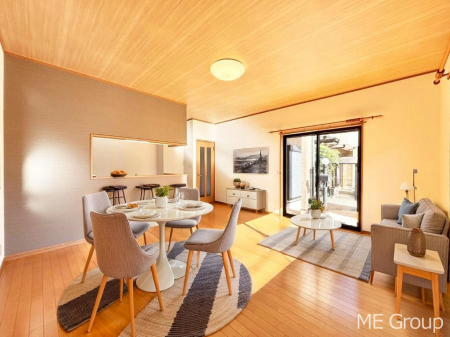 ���r���O�@�傫�ȑ����炽���Ղ�̗z���ƕ����������郊�r���O���Ƌ��CG�ł�