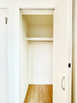 ���[�@��������ߗނ�ו��Ȃǂ̎��[�ɕ֗��ȕ����t���ł��B