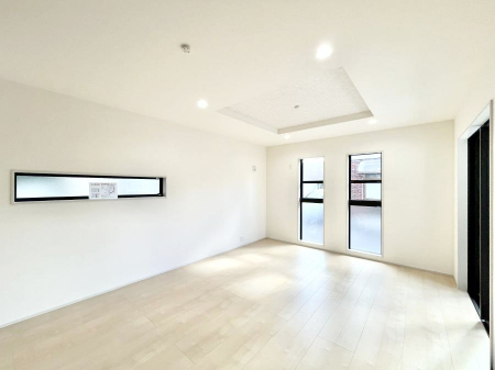 ���r���O�@�������������͋C�̂k�c�j�͉Ƒ��݂�Ȃ̉��K���  