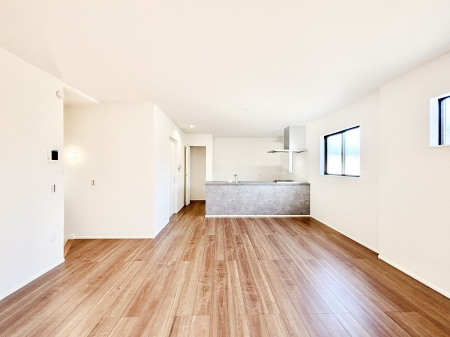 ���̑����ρ@���r���O�K�i�A������؂ȉƑ��ƃR�~���j�P�[�V�������Ƃ��Ƒ��v���̊Ԏ��